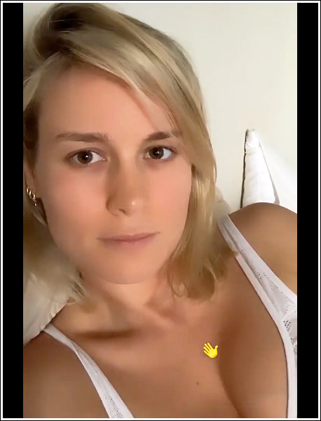 Popoholic » Blog Archive » Nina Dobrev Selfies Her Massive Boobs Busting Out  Like Bananas!